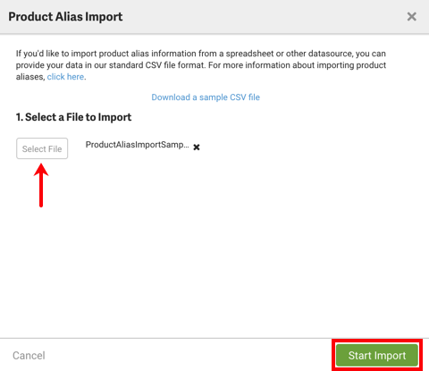 Fenêtre contextuelle d'importation d'alias de produit. La flèche rouge pointe du bouton Sélectionner un fichier vers le fichier CSV téléchargé. L'encadré rouge met en surbrillance le bouton Importer.